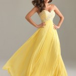 straplez sarı uzun elbise